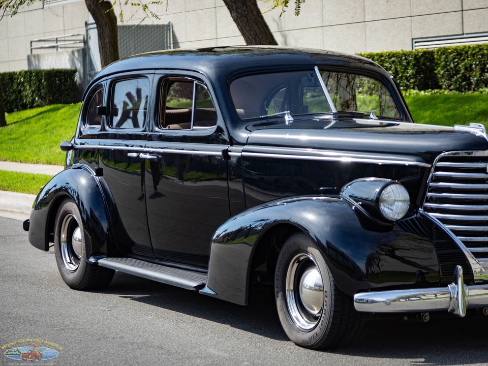 1938 Oldsmobile Custom LS3 V8 Model F38 Touring