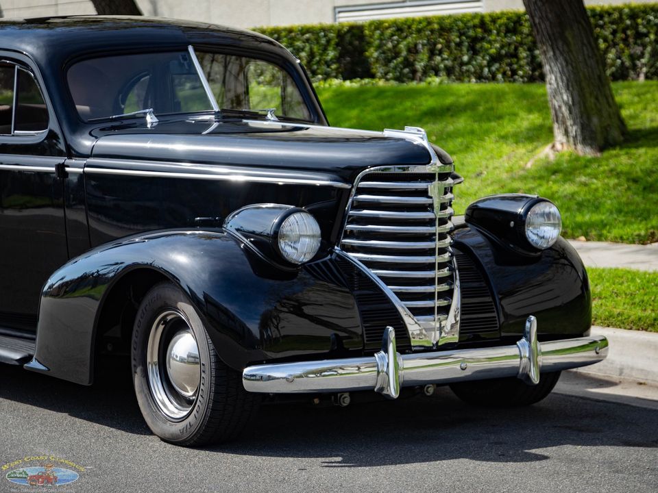1938 Oldsmobile Custom LS3 V8 Model F38 Touring