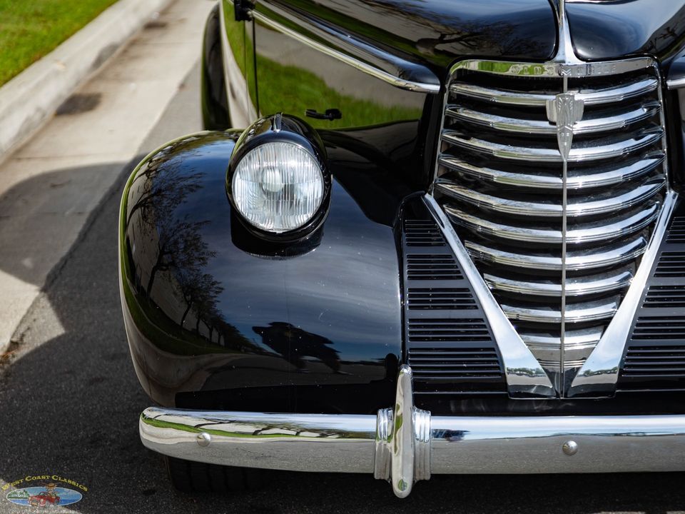 1938 Oldsmobile Custom LS3 V8 Model F38 Touring