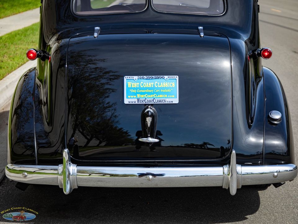 1938 Oldsmobile Custom LS3 V8 Model F38 Touring