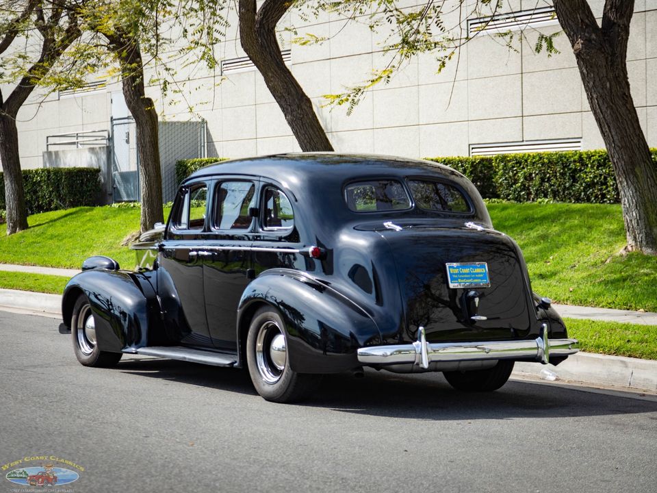 1938 Oldsmobile Custom LS3 V8 Model F38 Touring