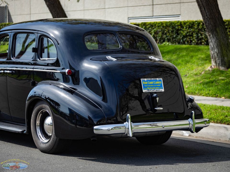 1938 Oldsmobile Custom LS3 V8 Model F38 Touring