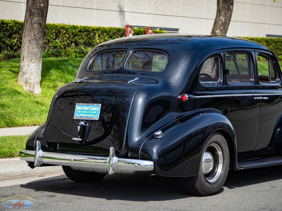 1938 Oldsmobile Custom LS3 V8 Model F38 Touring