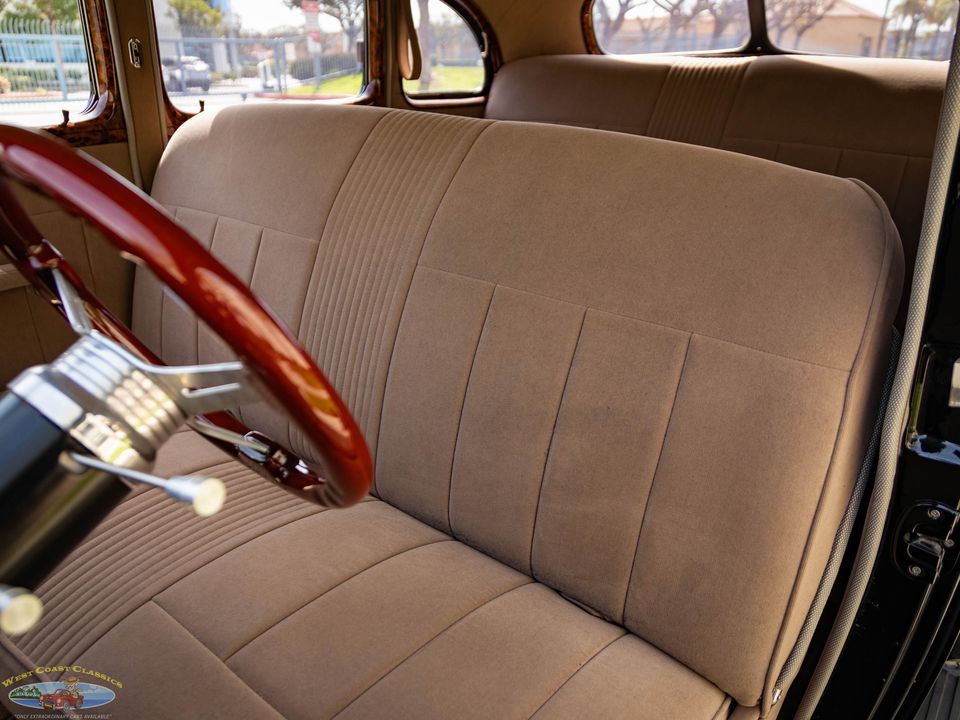 1938 Oldsmobile Custom LS3 V8 Model F38 Touring