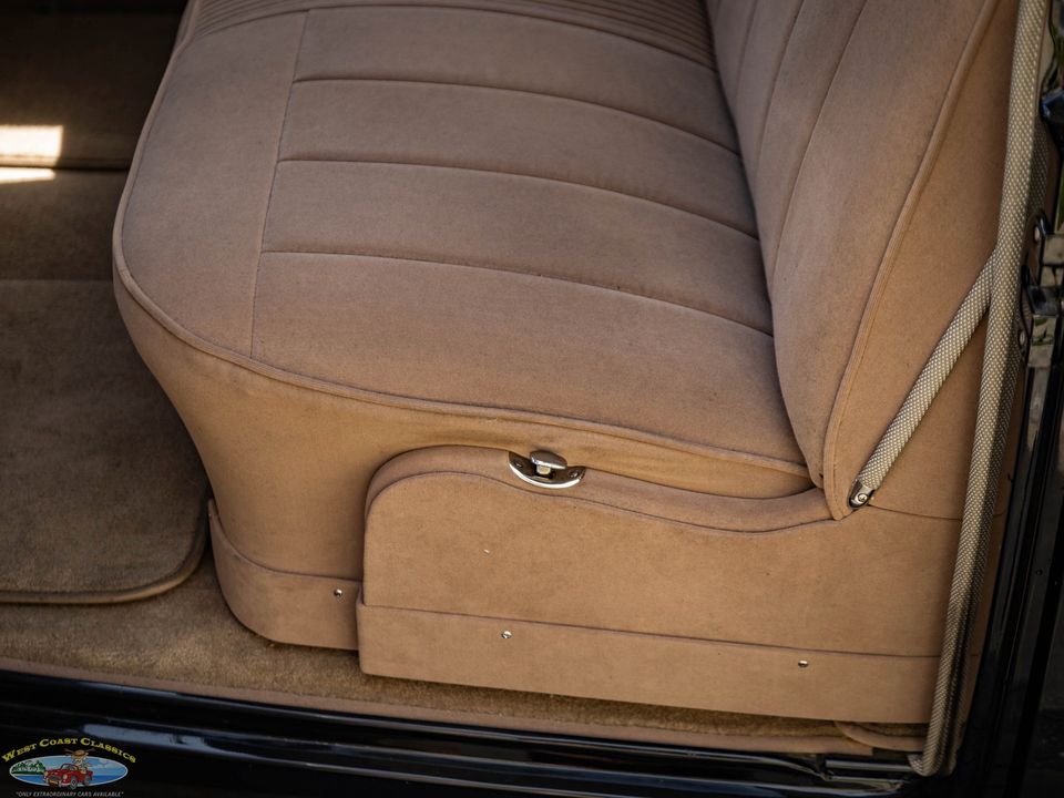1938 Oldsmobile Custom LS3 V8 Model F38 Touring