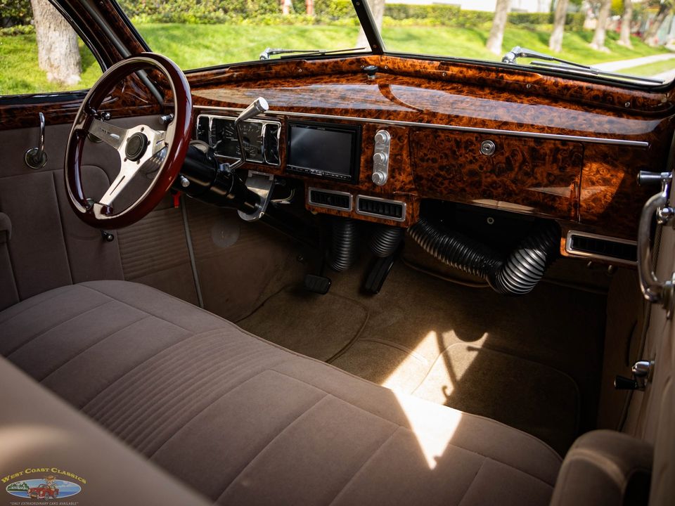 1938 Oldsmobile Custom LS3 V8 Model F38 Touring