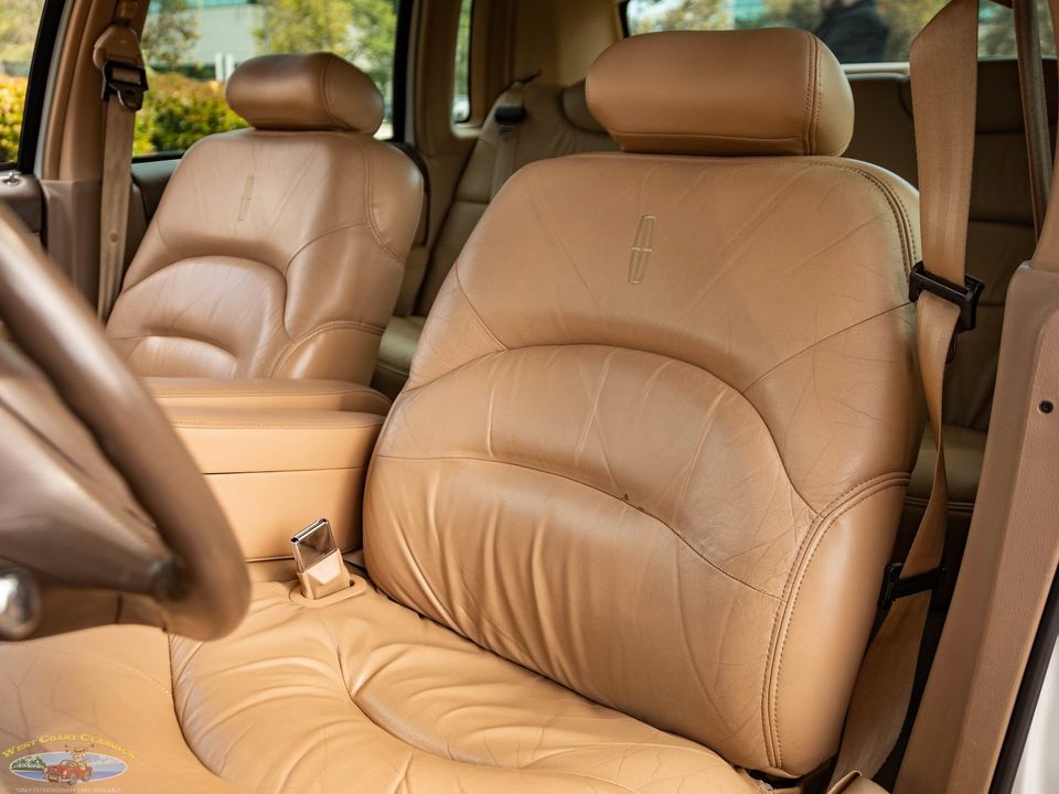 1997 Lincoln Town Car