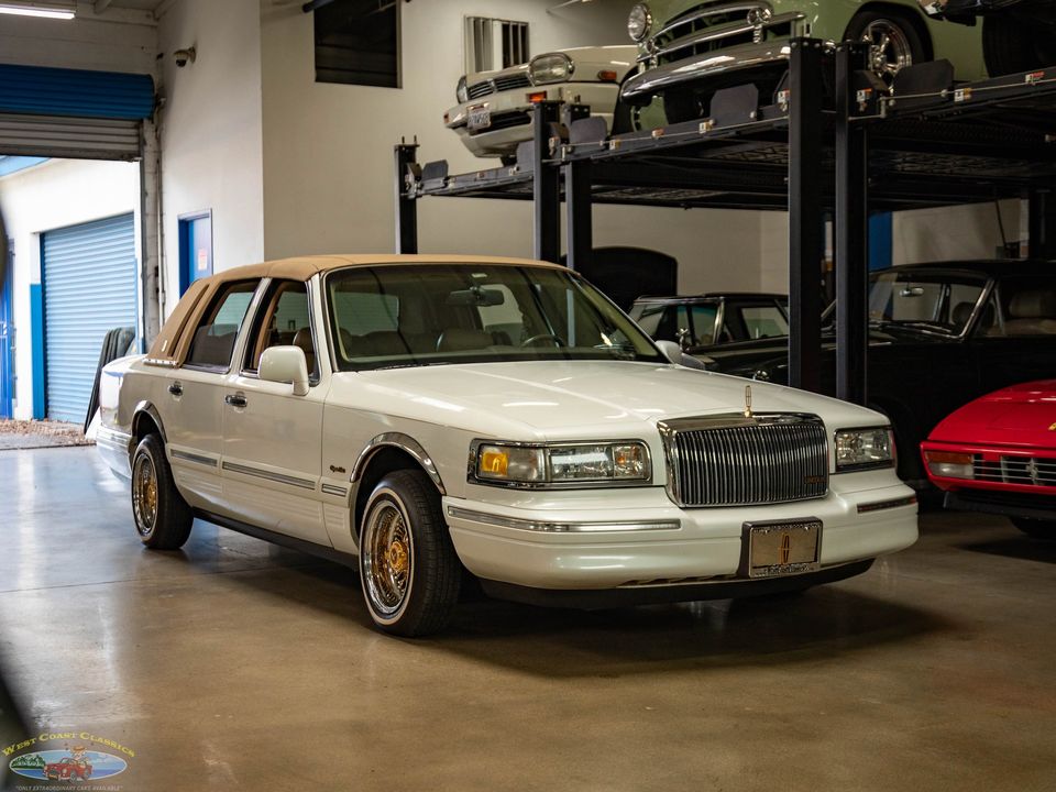1997 Lincoln Town Car