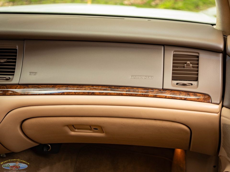 1997 Lincoln Town Car