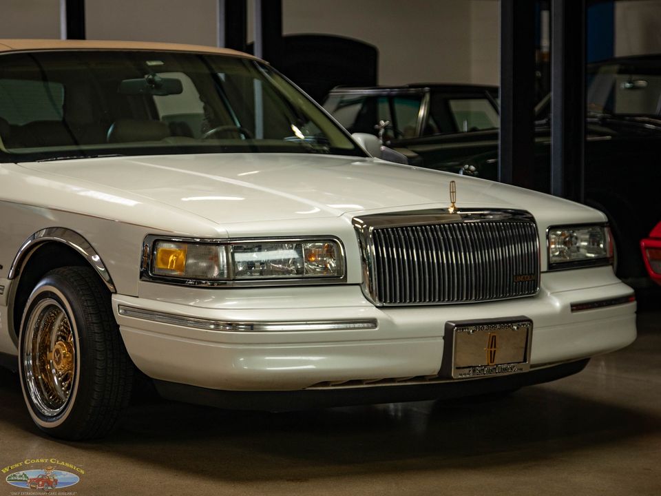 1997 Lincoln Town Car