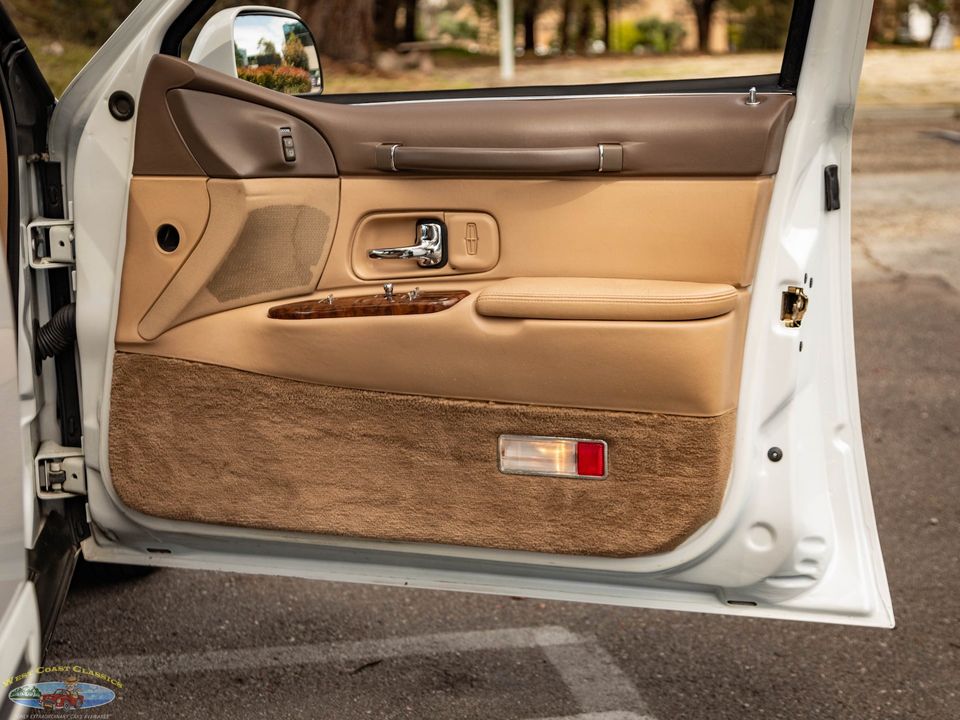 1997 Lincoln Town Car
