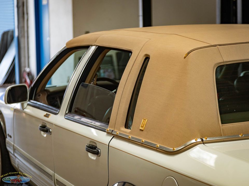1997 Lincoln Town Car