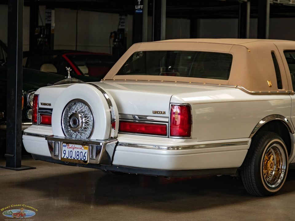 1997 Lincoln Town Car