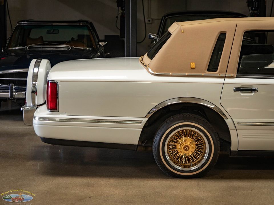 1997 Lincoln Town Car