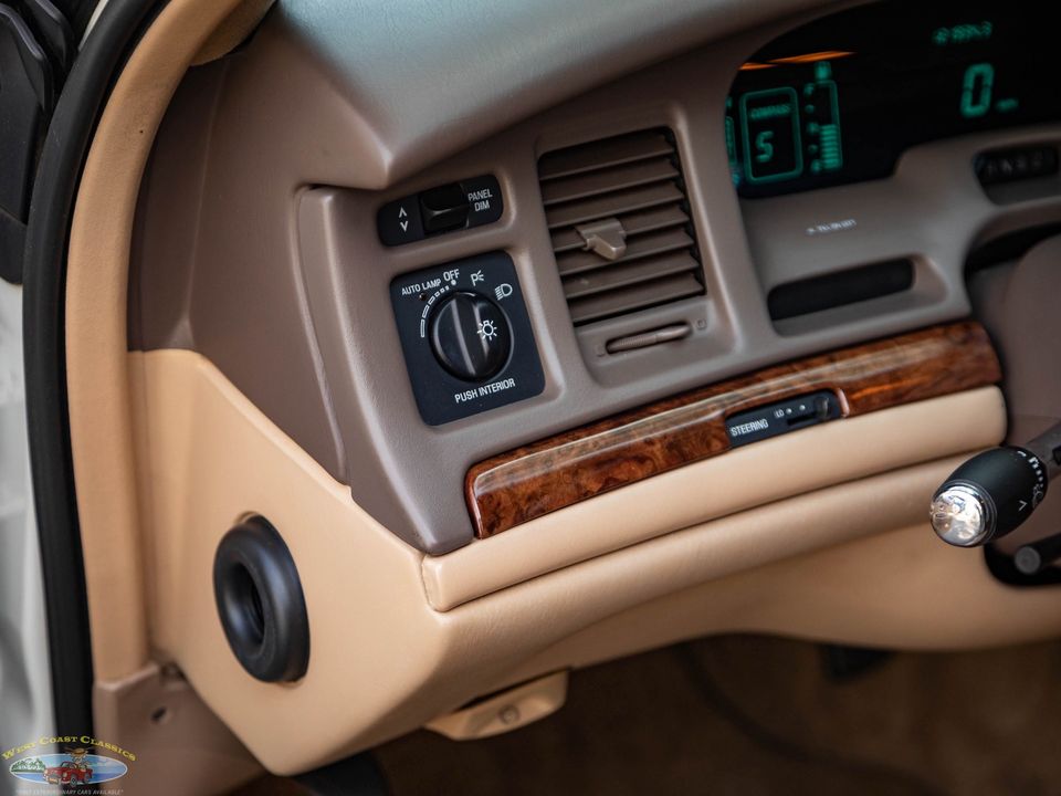 1997 Lincoln Town Car