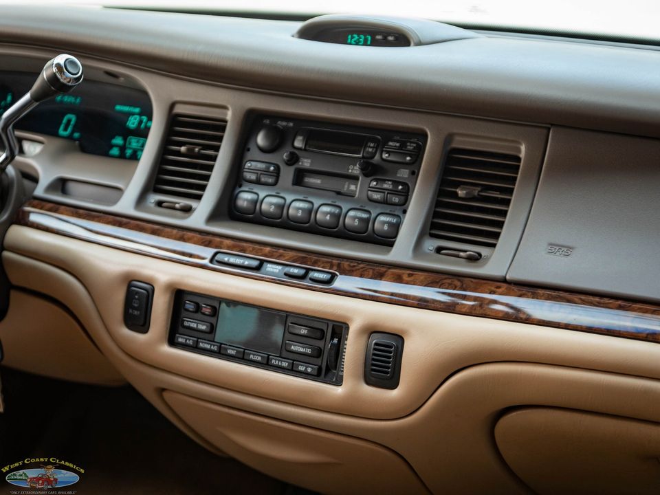 1997 Lincoln Town Car
