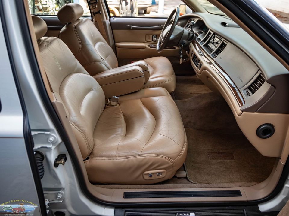1997 Lincoln Town Car