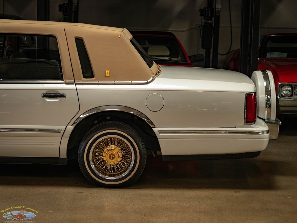 1997 Lincoln Town Car