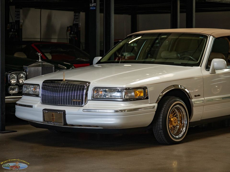 1997 Lincoln Town Car