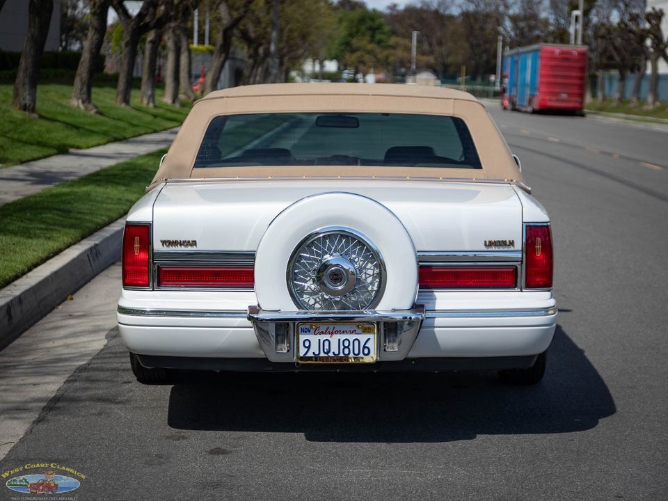 1997 Lincoln Town Car