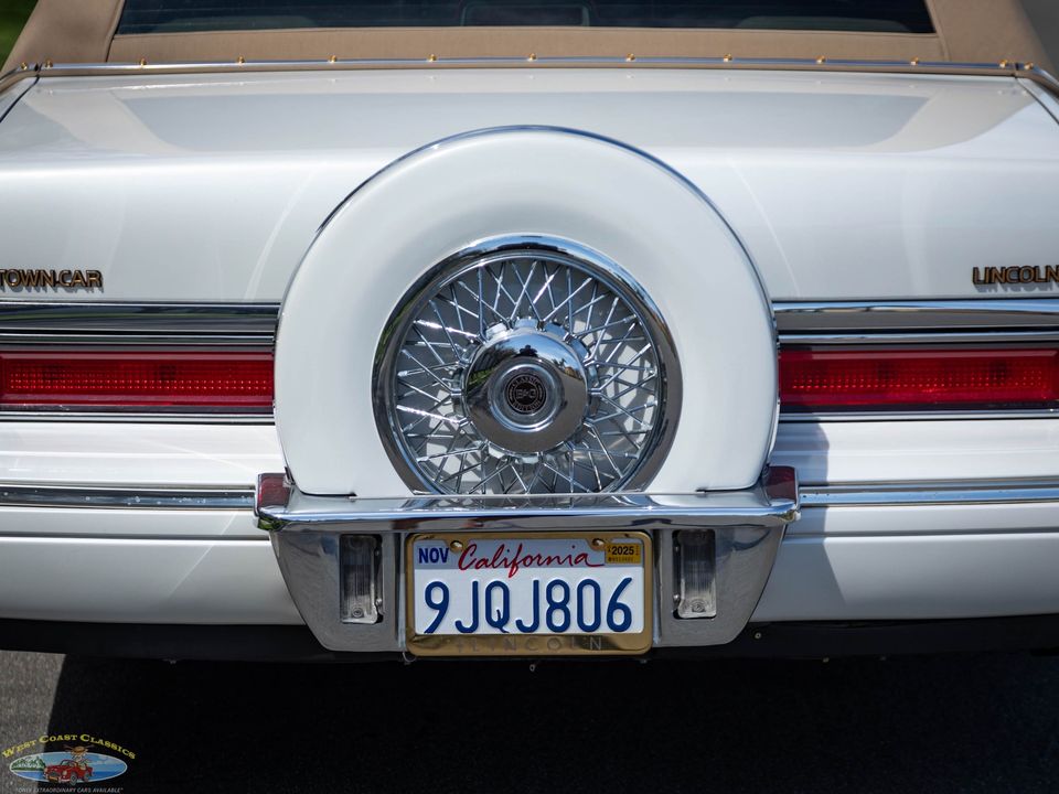 1997 Lincoln Town Car