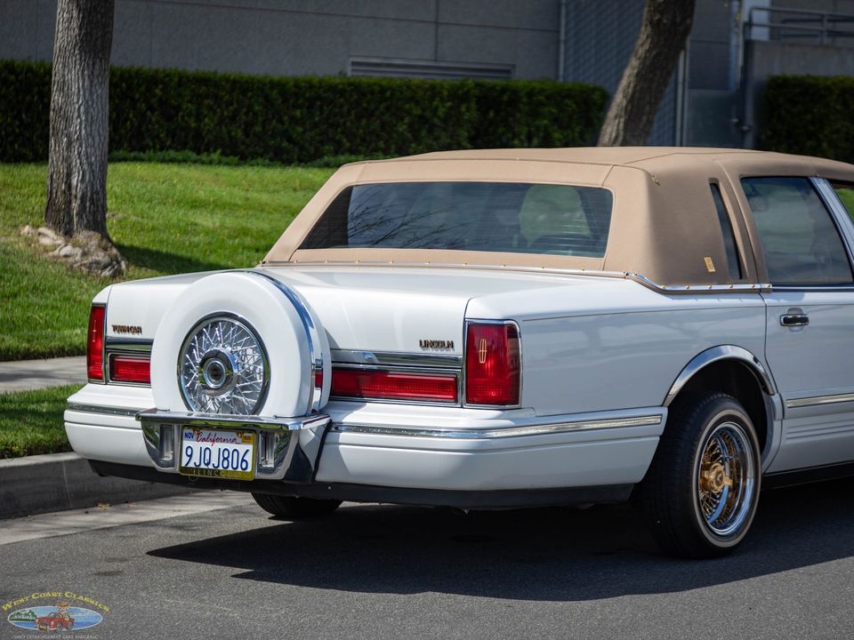 1997 Lincoln Town Car