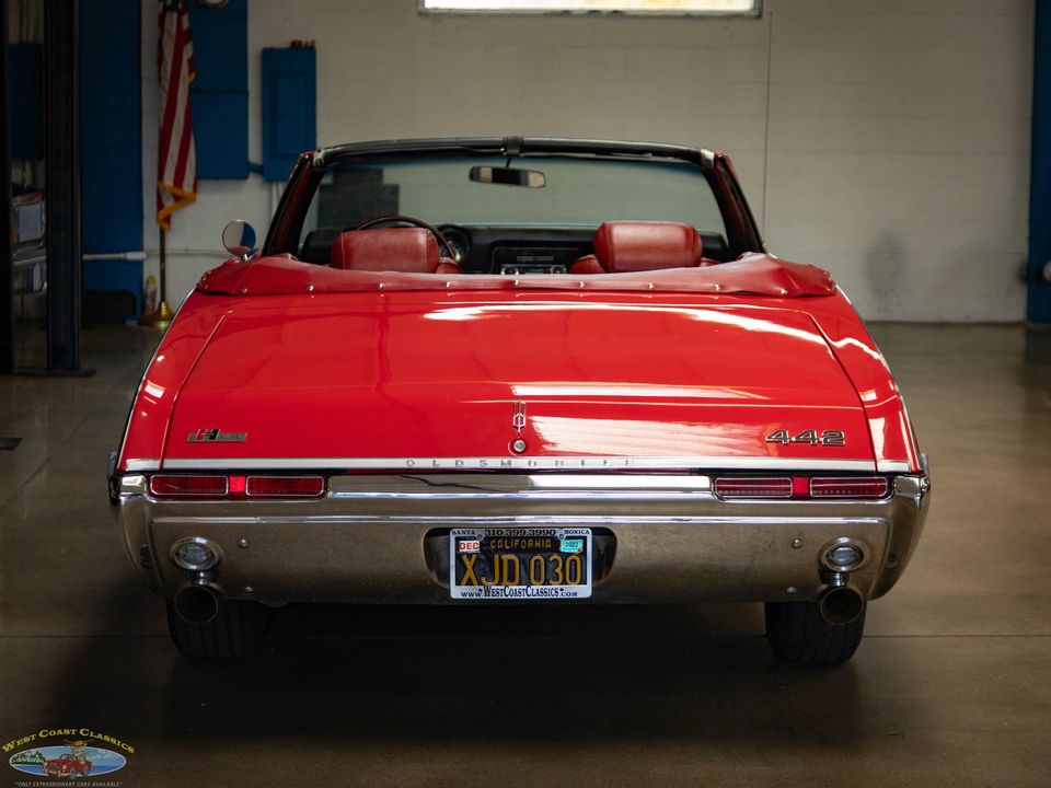 1968 Oldsmobile Cutlass Supreme
