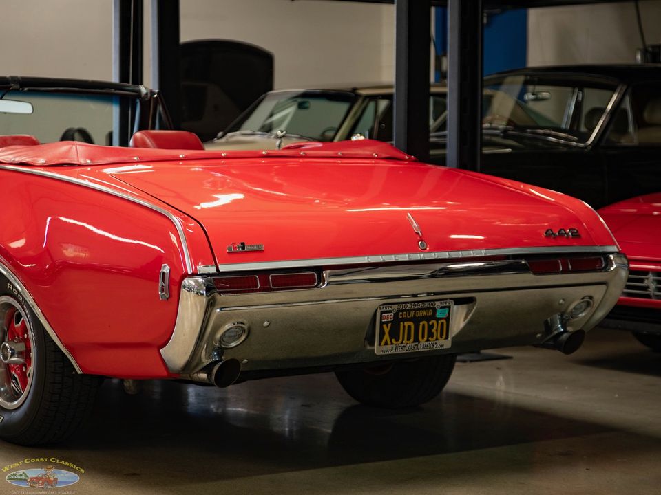 1968 Oldsmobile Cutlass Supreme
