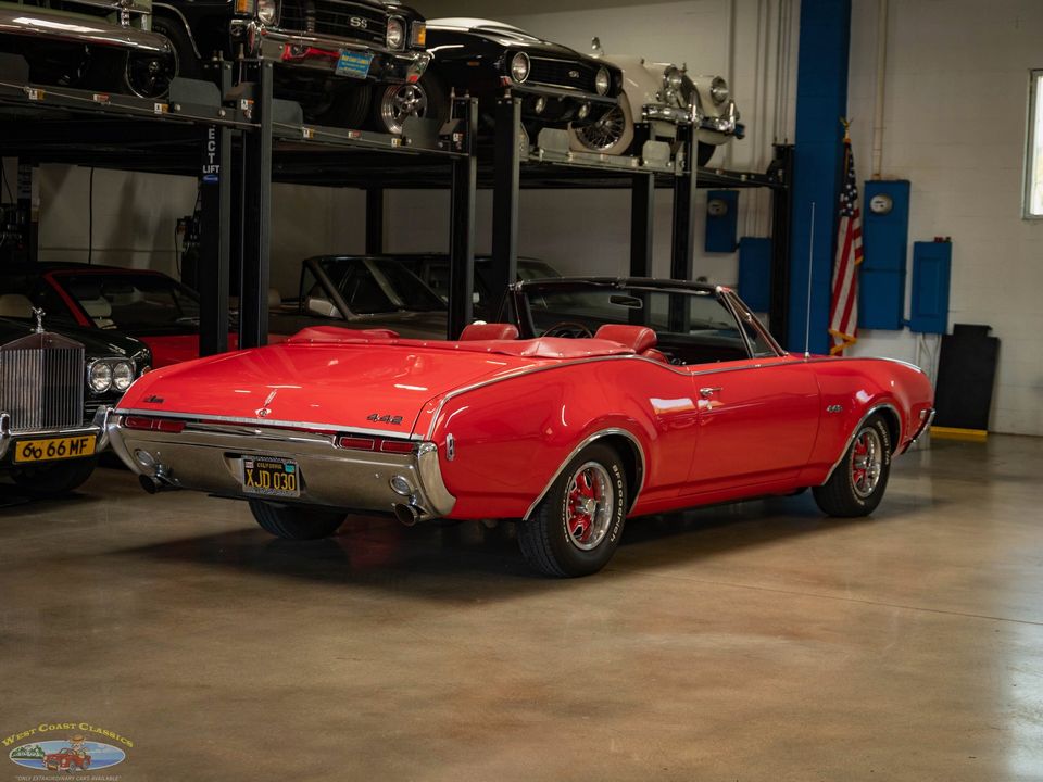 1968 Oldsmobile Cutlass Supreme