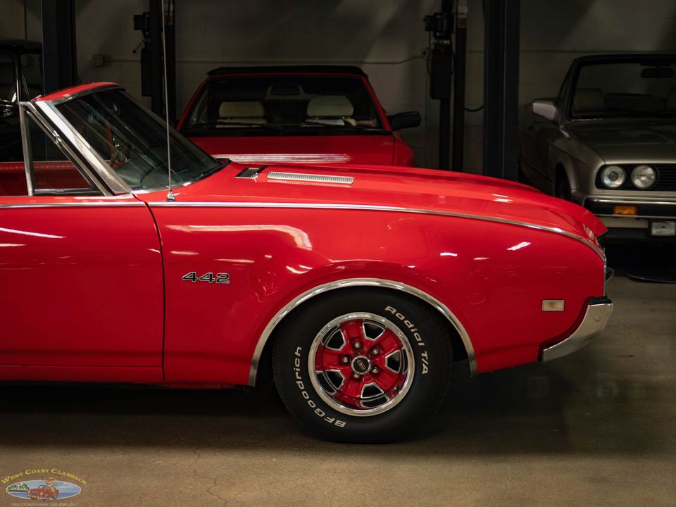 1968 Oldsmobile Cutlass Supreme
