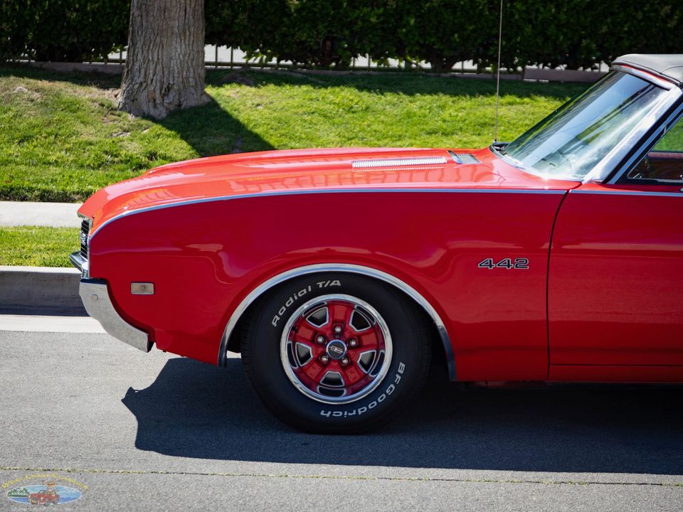 1968 Oldsmobile Cutlass Supreme