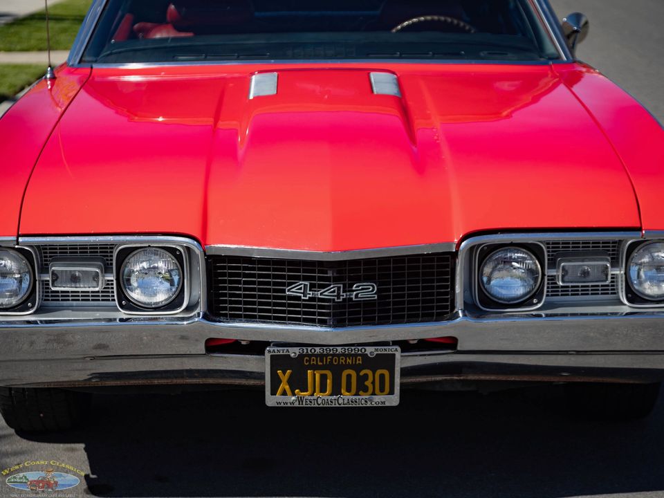 1968 Oldsmobile Cutlass Supreme