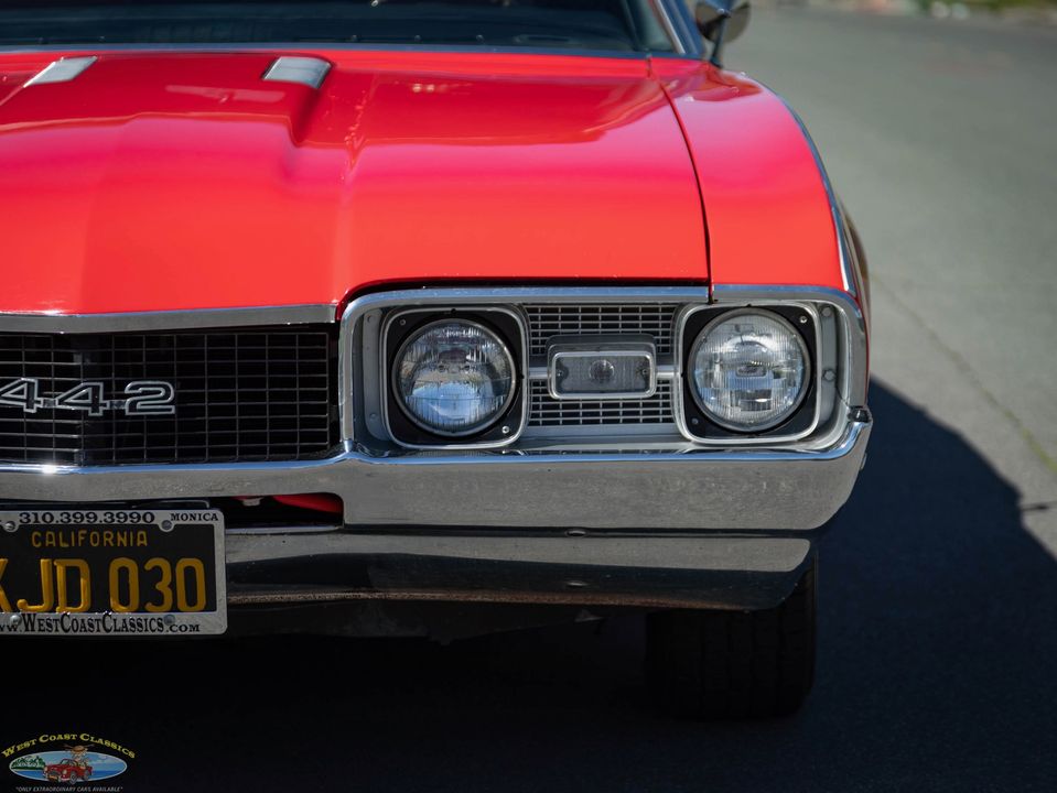 1968 Oldsmobile Cutlass Supreme