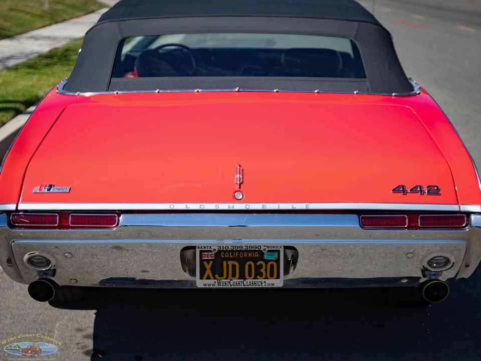 1968 Oldsmobile Cutlass Supreme