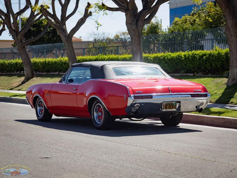 1968 Oldsmobile Cutlass Supreme