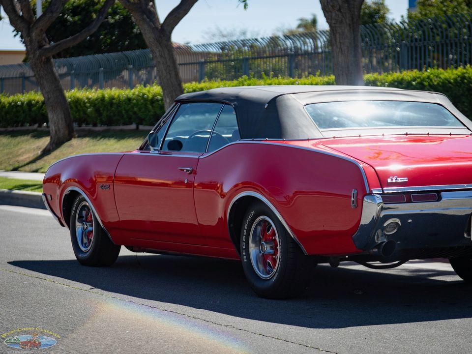 1968 Oldsmobile Cutlass Supreme