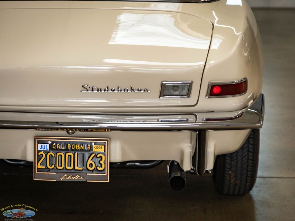 1963 Studebaker Avanti