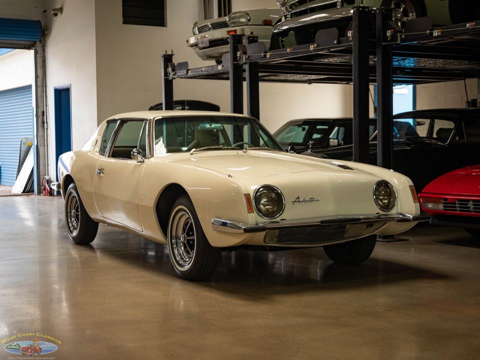 1963 Studebaker Avanti