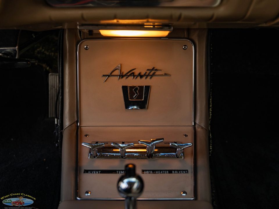 1963 Studebaker Avanti