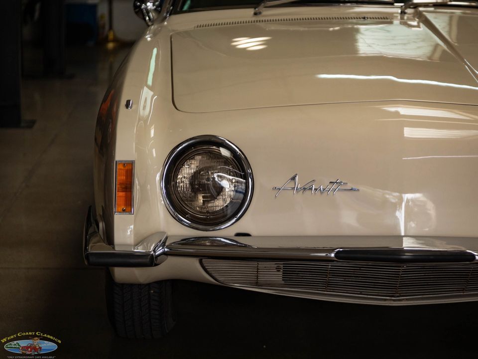 1963 Studebaker Avanti