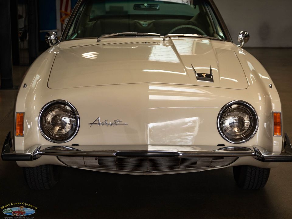 1963 Studebaker Avanti