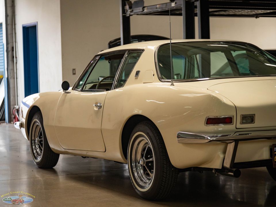 1963 Studebaker Avanti