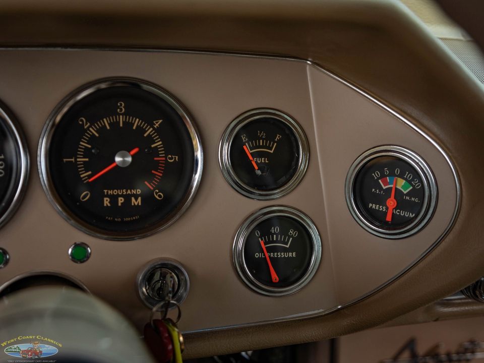 1963 Studebaker Avanti
