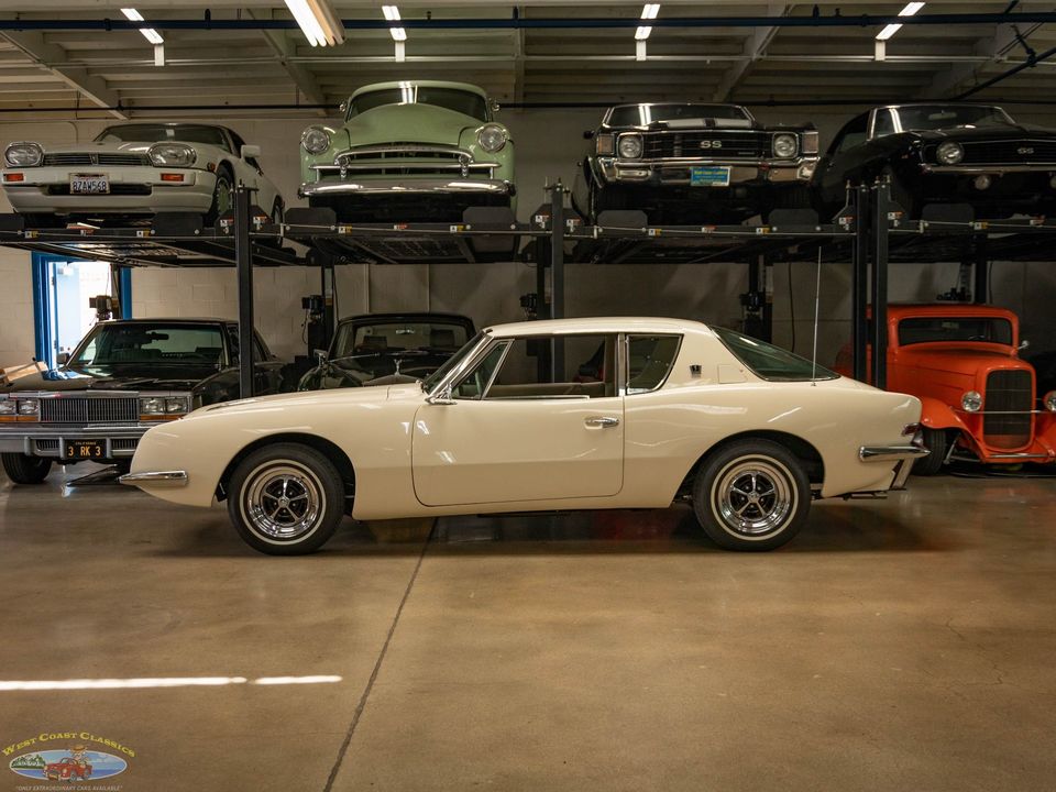 1963 Studebaker Avanti