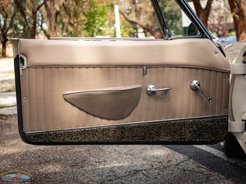 1963 Studebaker Avanti