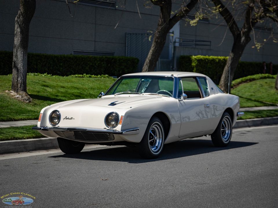 1963 Studebaker Avanti