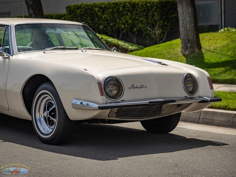 1963 Studebaker Avanti