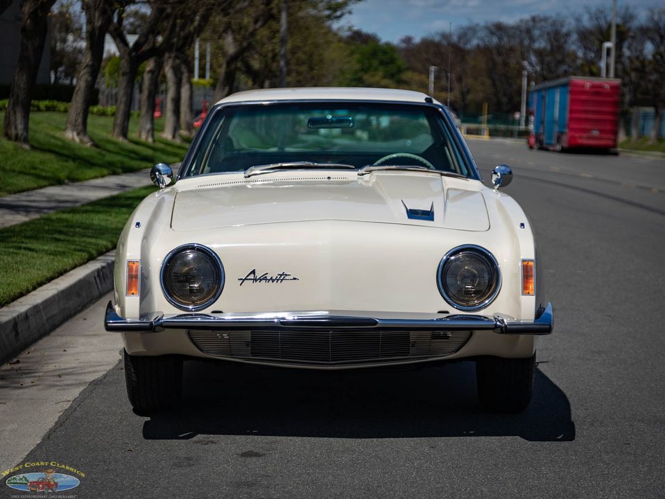 1963 Studebaker Avanti