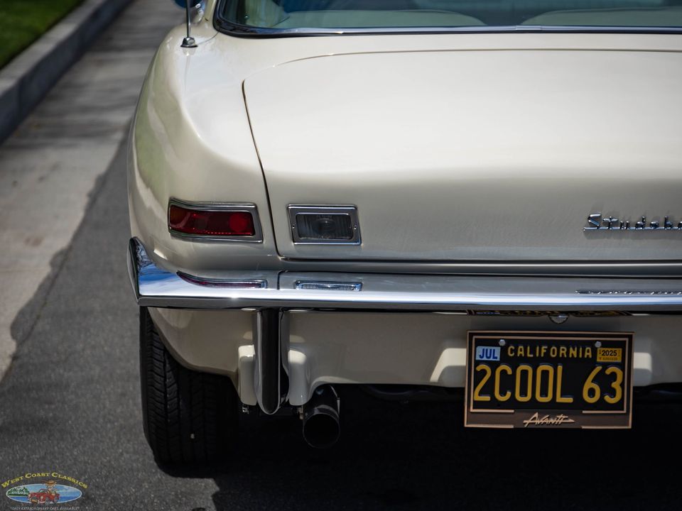 1963 Studebaker Avanti