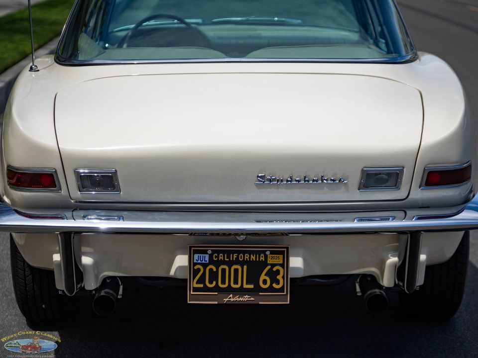 1963 Studebaker Avanti